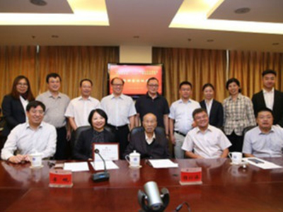 华北电力大学学子福利：丹华昊博奖学金签约仪式隆重举行